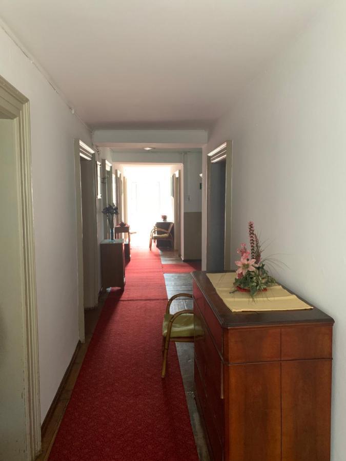 Albergo Calancasca Ristorante Jaipur Grono ภายนอก รูปภาพ